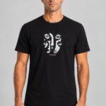Πολλά Βλέμματα Organic T-Shirt Μαύρο μοντέλο
