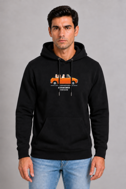 Three Coaches unisex hoodie Μαύρο με εκτύπωση DTF – Vinculum